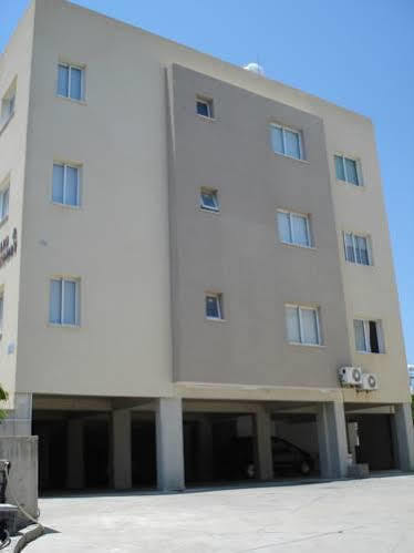 דירות Geroskipou Melpo Court מראה חיצוני תמונה
